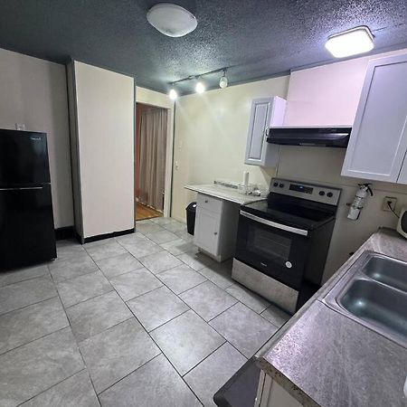 Comforting Getaway-Sleeps 6-Walk To Falls! Ниагарски водопад Екстериор снимка